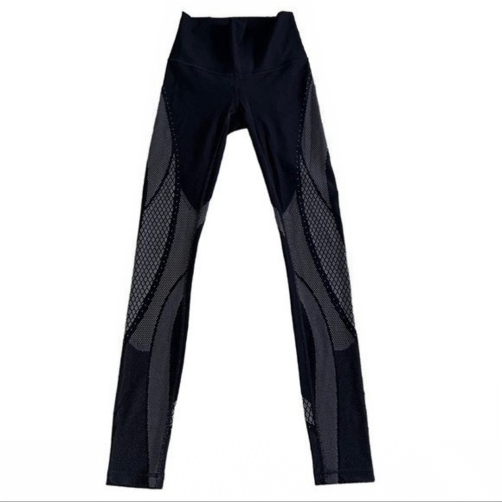 Lululemon Mapped Out High-Rise Tight 28"
Black / Glacier Grey - Picture 8 of 12